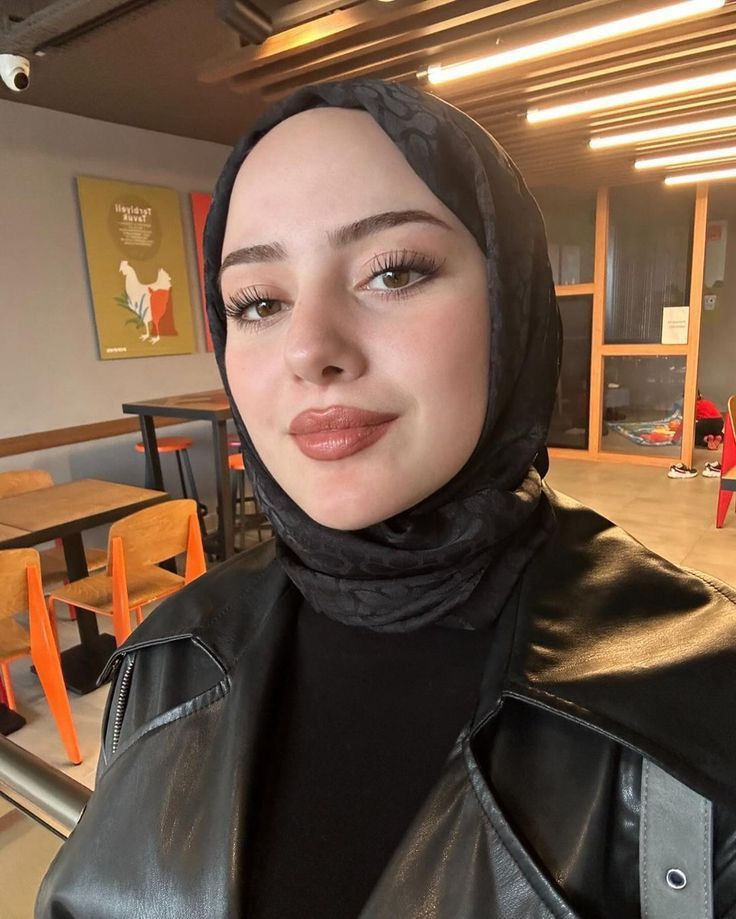 <em>Zeynep K.</em>